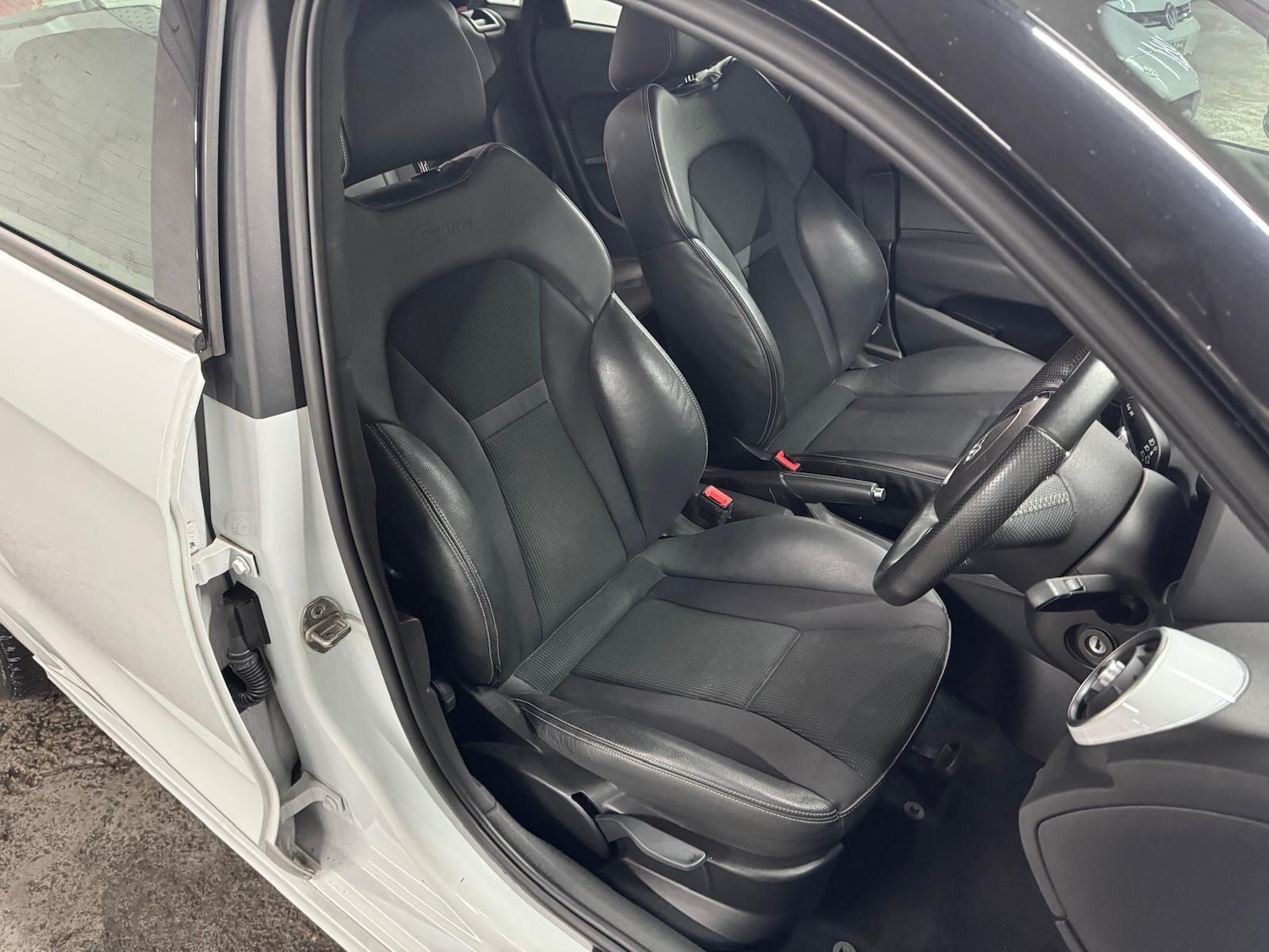 Used Audi A1 2014 for sale - 76561013: Photo 28