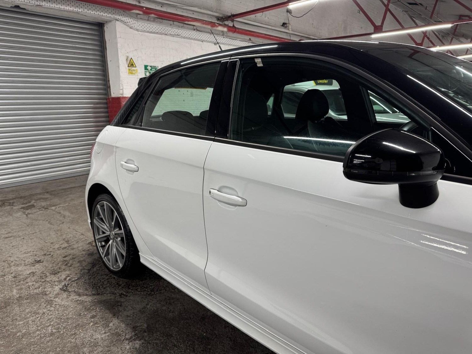 Used Audi A1 2014 for sale - 76561013: Photo 32