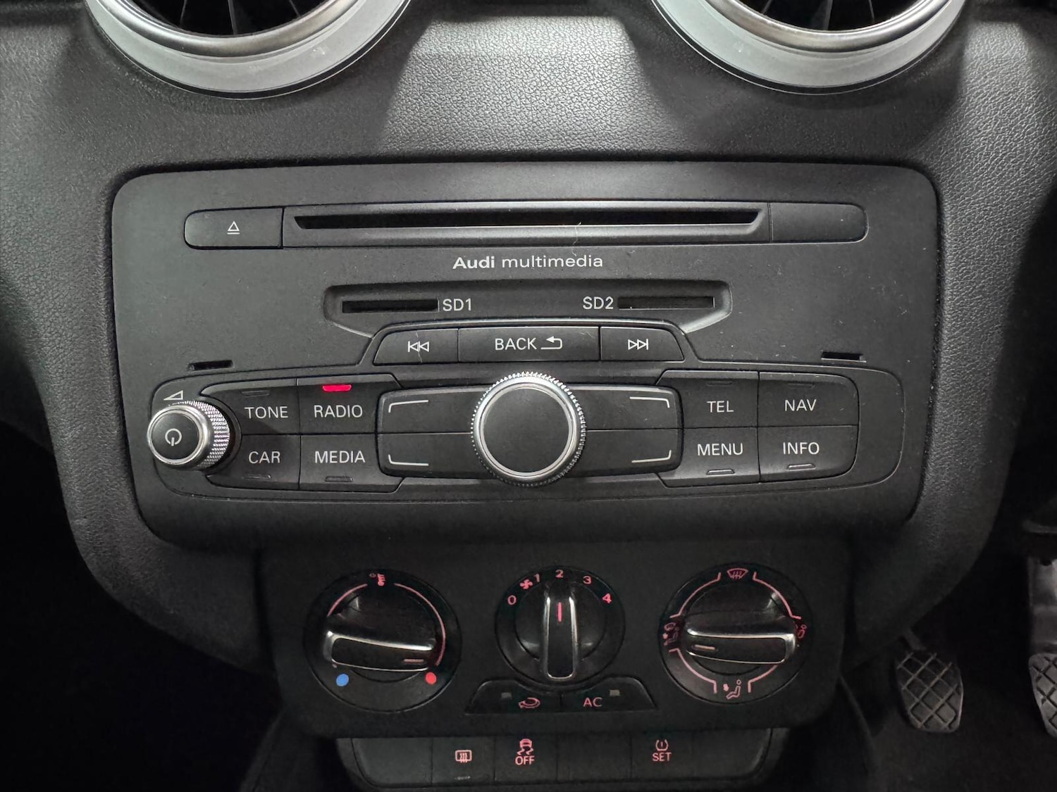 Used Audi A1 2014 for sale - 76561013: Photo 34