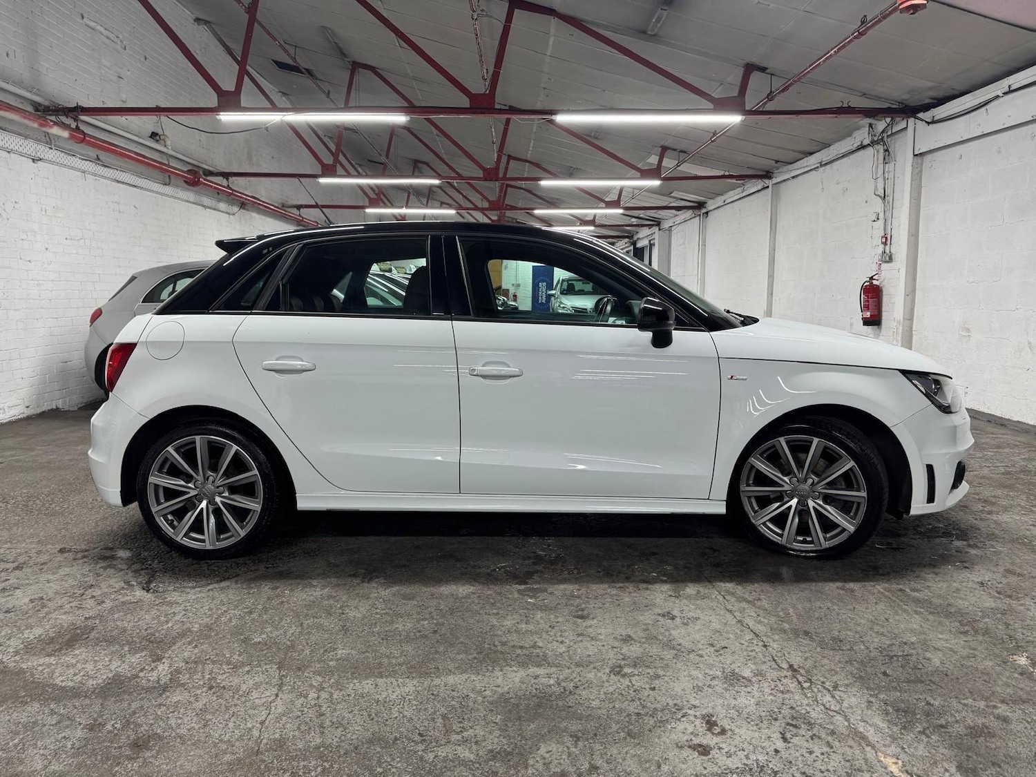 Used Audi A1 2014 for sale - 76561013: Photo 36