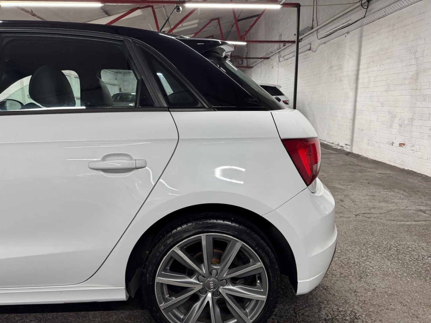 Used Audi A1 2014 for sale - 76561013: Photo 5