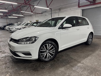 Used Volkswagen Golf 2018 for sale - 76498767: Photo