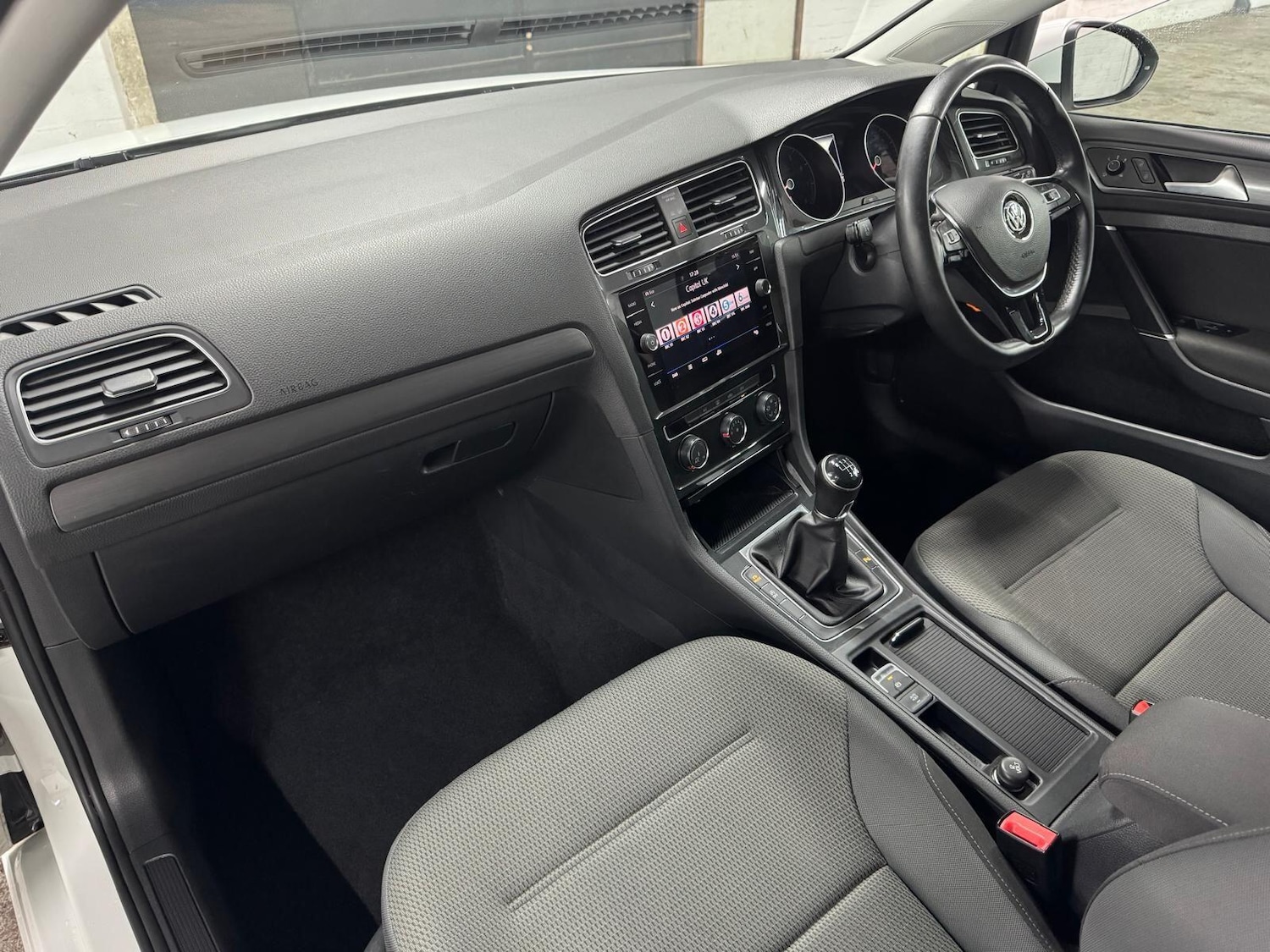 Used Volkswagen Golf 2018 for sale - 76498767: Photo 24