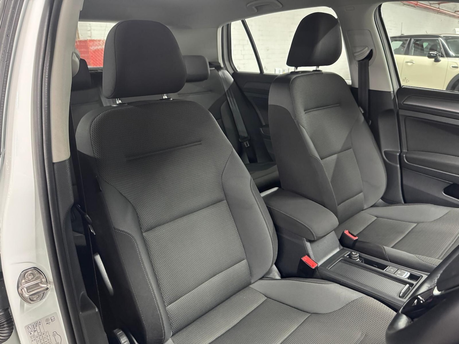 Used Volkswagen Golf 2018 for sale - 76498767: Photo 30