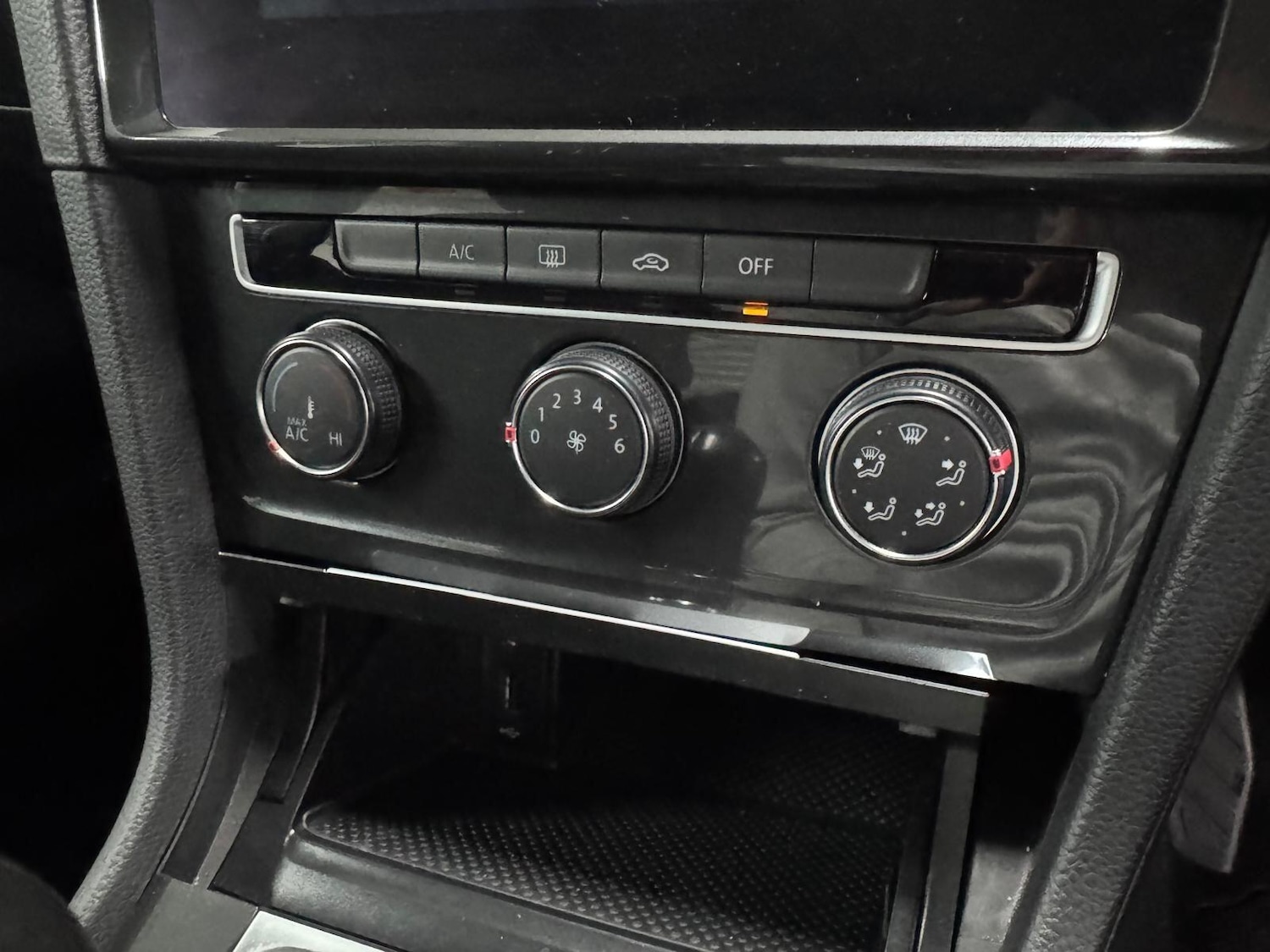 Used Volkswagen Golf 2018 for sale - 76498767: Photo 37