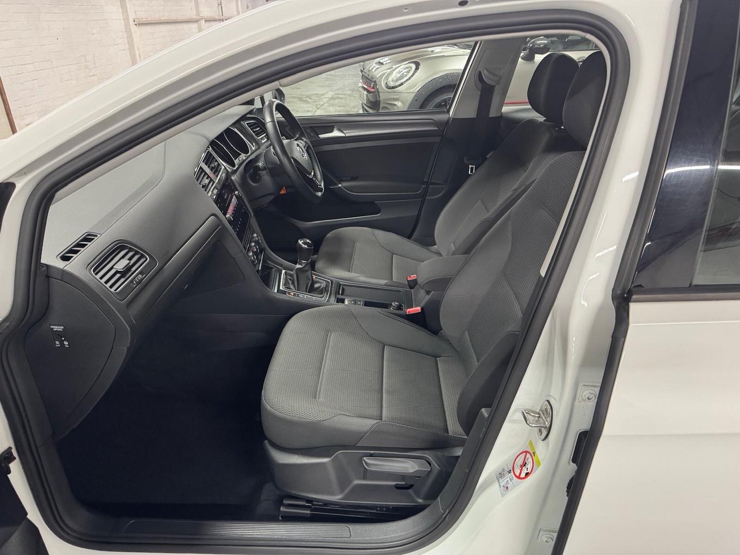 Used Volkswagen Golf 2018 for sale - 76498767: Photo 51