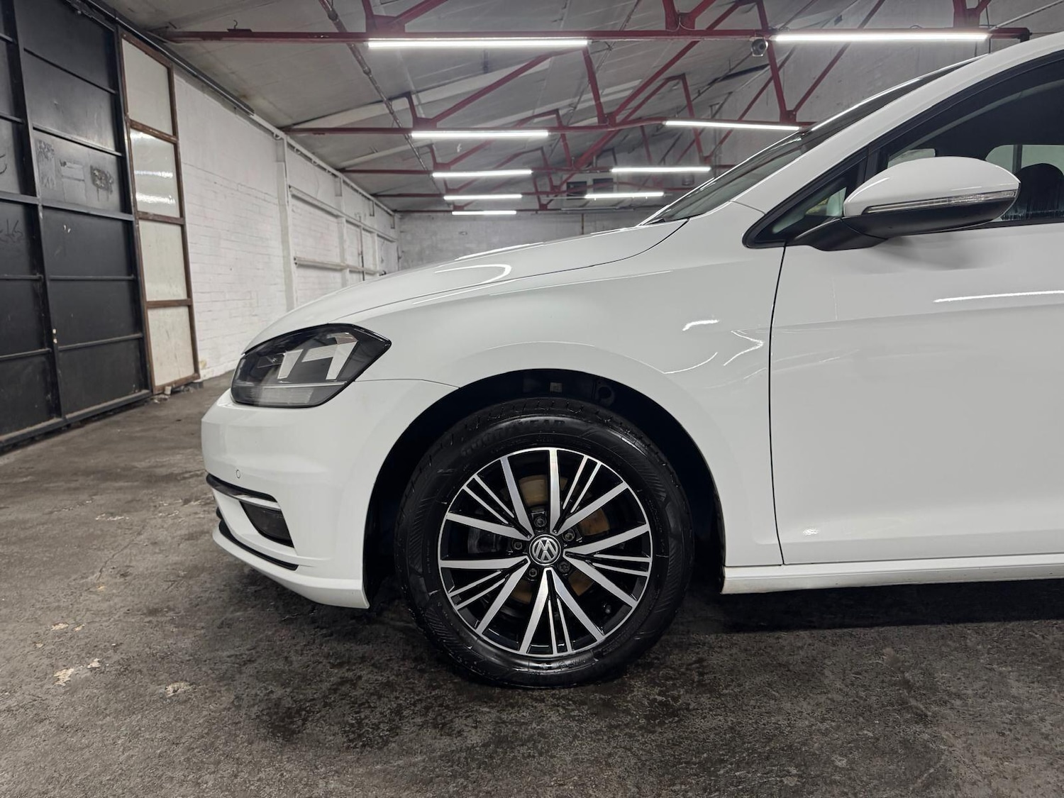 Used Volkswagen Golf 2018 for sale - 76498767: Photo 52