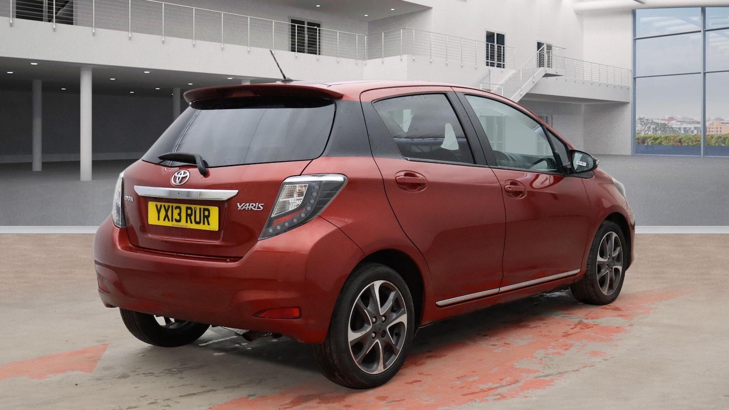 Used Toyota Yaris 2013 for sale - 77632971: Photo 3