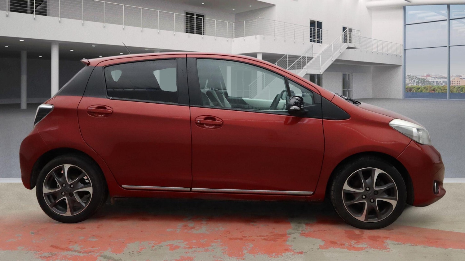 Used Toyota Yaris 2013 for sale - 77632971: Photo 4
