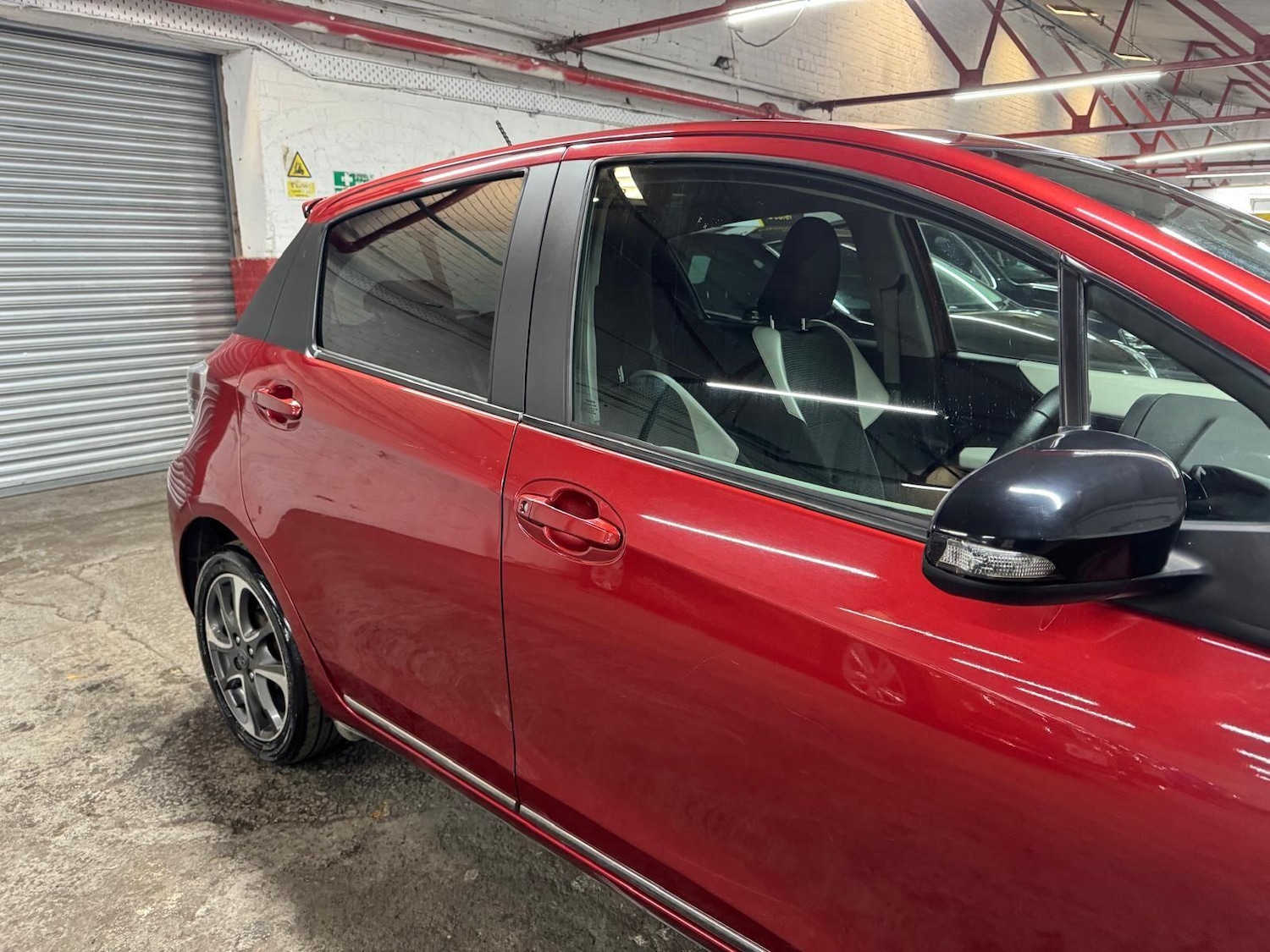 Used Toyota Yaris 2013 for sale - 77632971: Photo 9