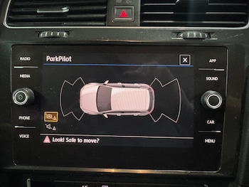 Used Volkswagen Golf 2017 for sale - 75377276: Photo