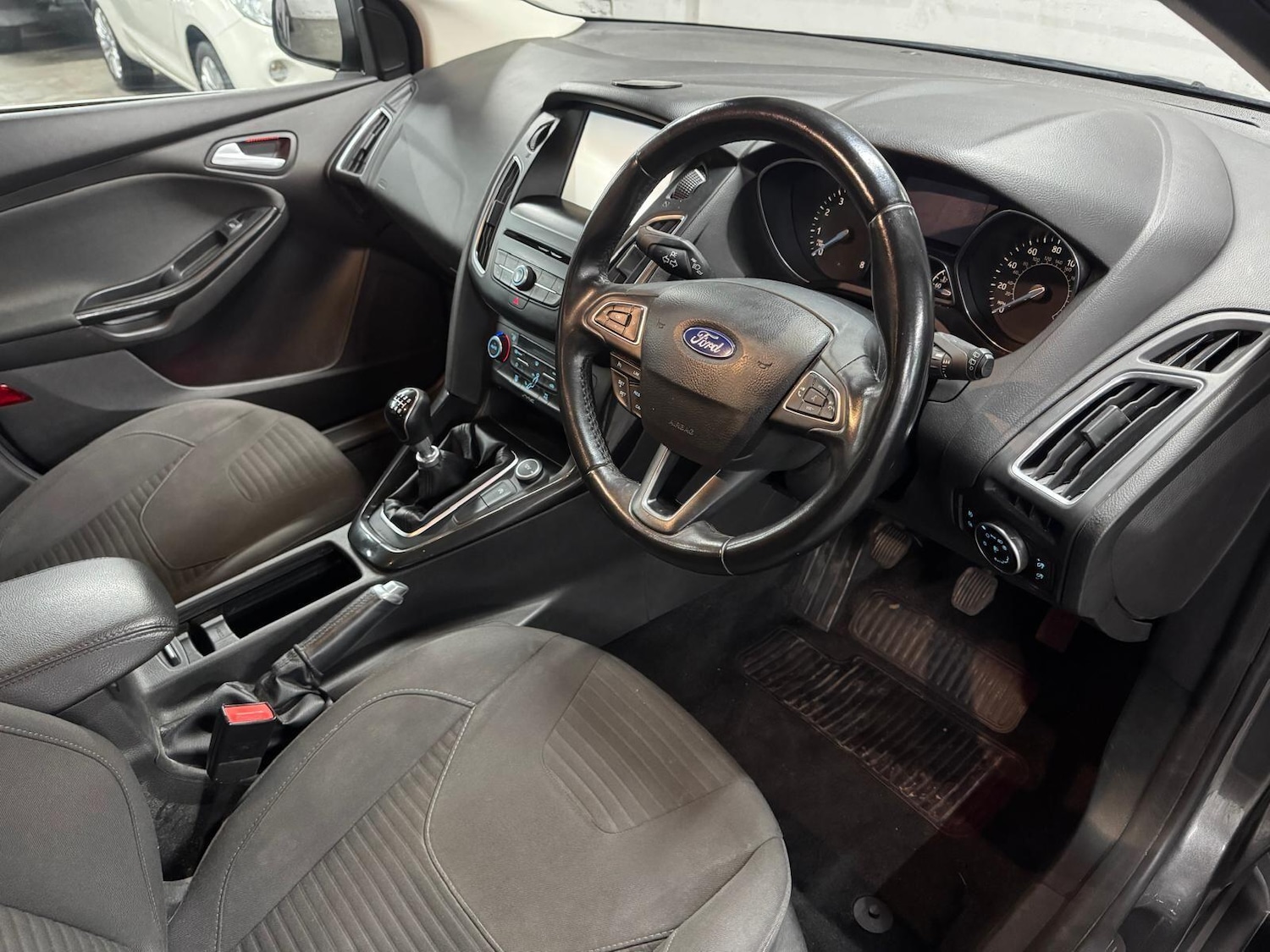Used Ford Focus for sale - 77016089: Photo 24