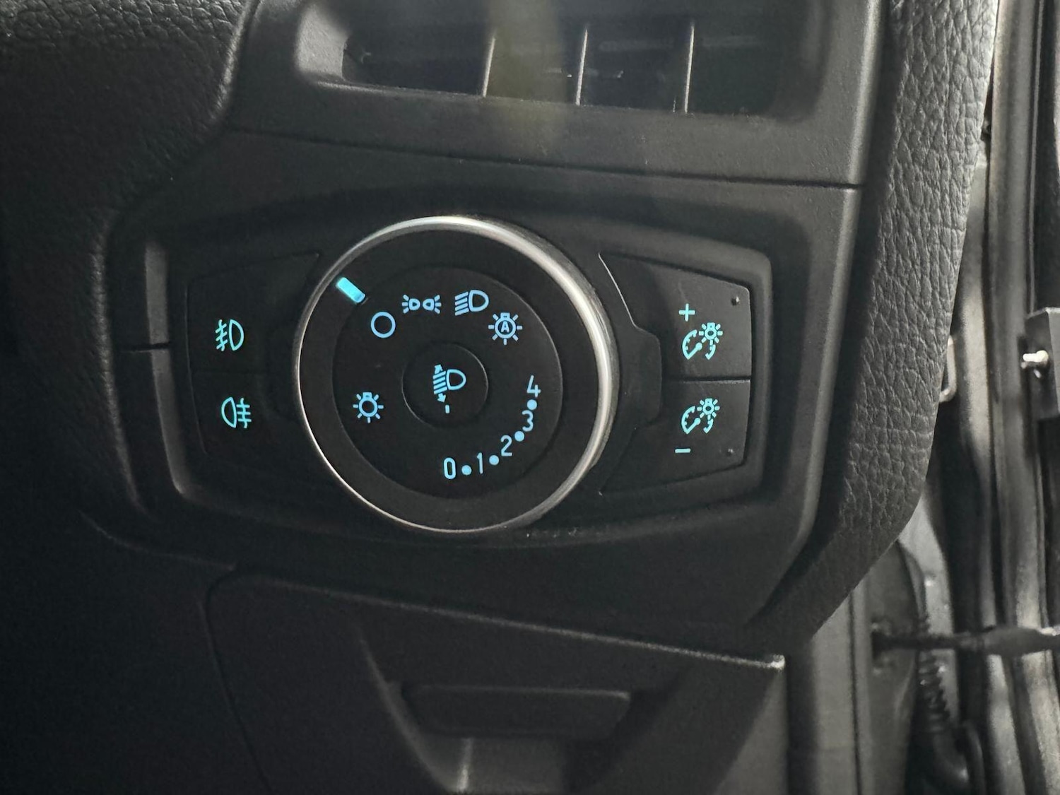 Used Ford Focus for sale - 77016089: Photo 30