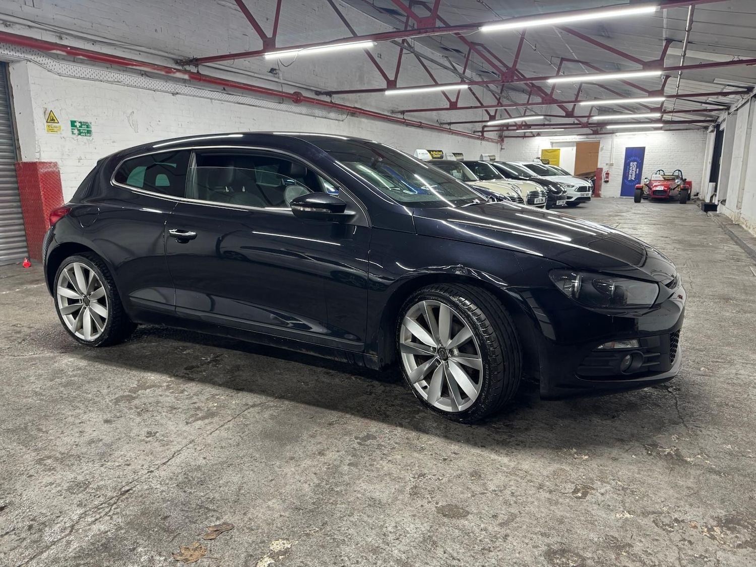 Used Volkswagen Scirocco 2012 for sale - 76865795: Photo 16