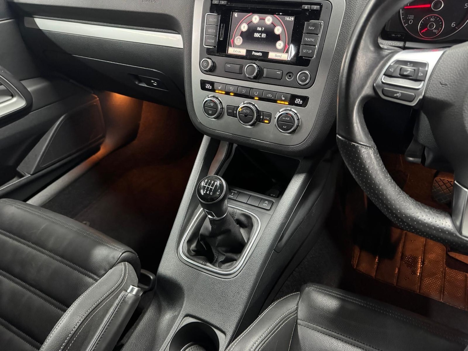 Used Volkswagen Scirocco 2012 for sale - 76865795: Photo 31