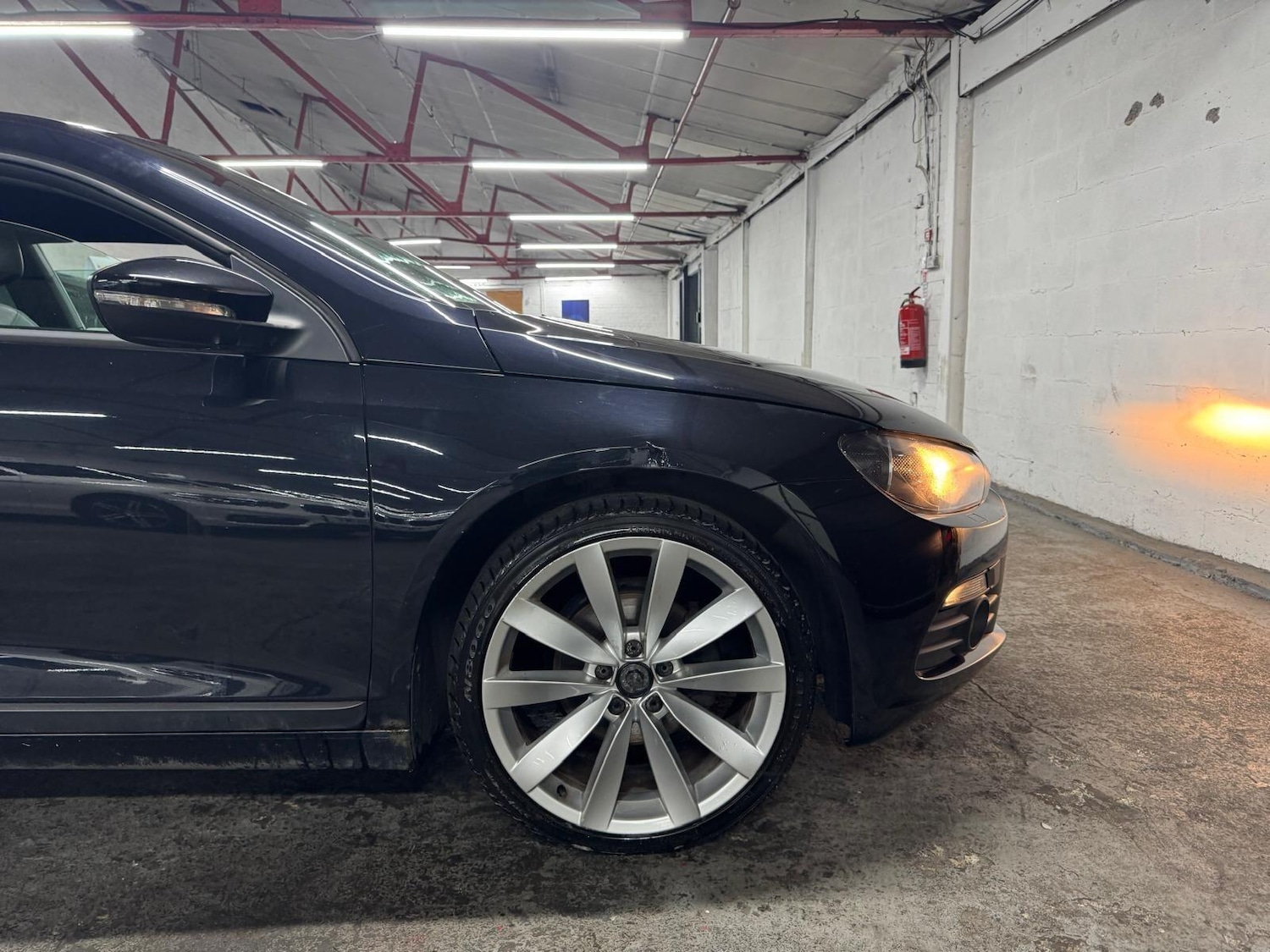 Used Volkswagen Scirocco 2012 for sale - 76865795: Photo 5