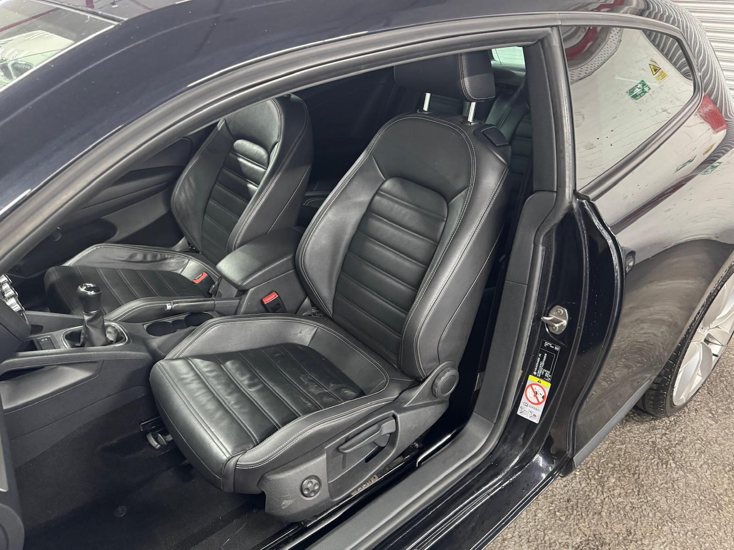 Used Volkswagen Scirocco 2012 for sale - 76865795: Photo 51