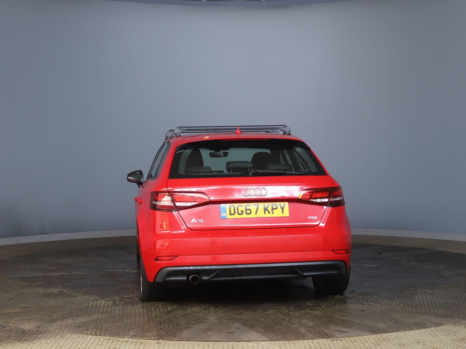 Used Audi A3 2017 for sale - 76780749: Photo 2