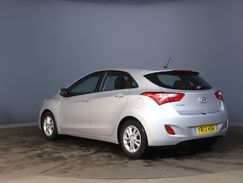 Used Hyundai i30 2013 for sale - 76227925: Photo 3