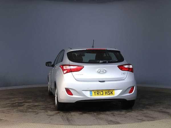 Used Hyundai i30 2013 for sale - 76227925: Photo 5