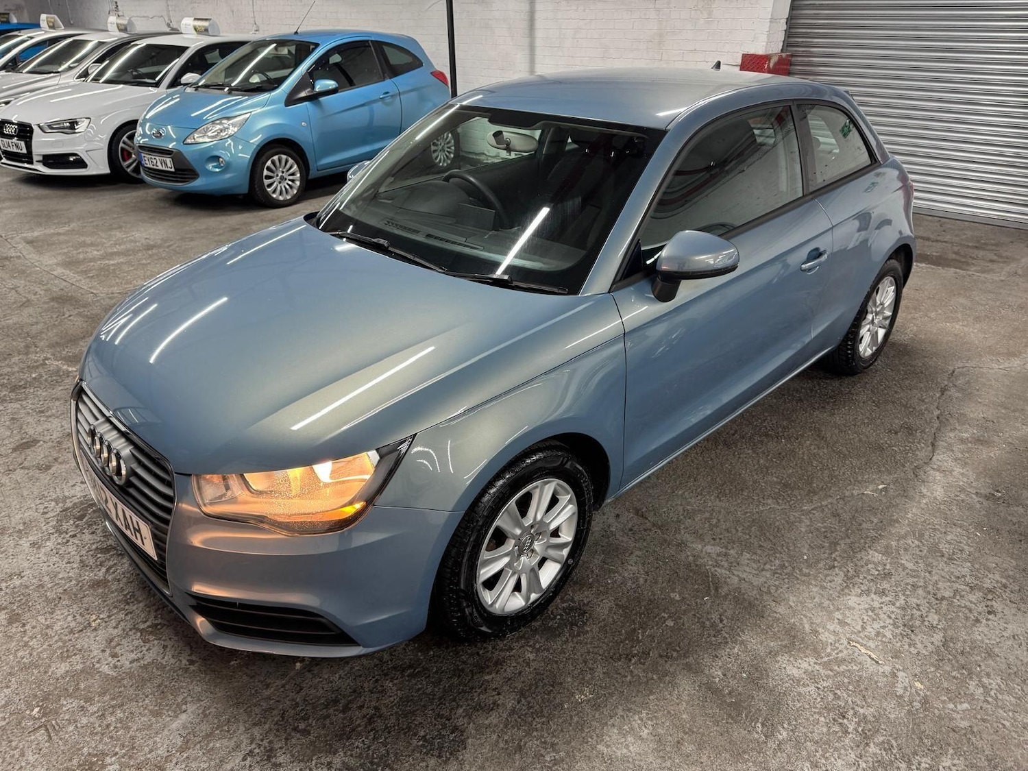 Used Audi A1 2012 for sale - 76742764: Photo 2