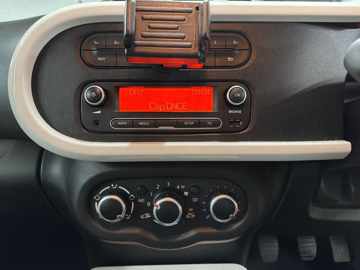 Used Renault Twingo 2015 for sale - 77824829: Photo 18