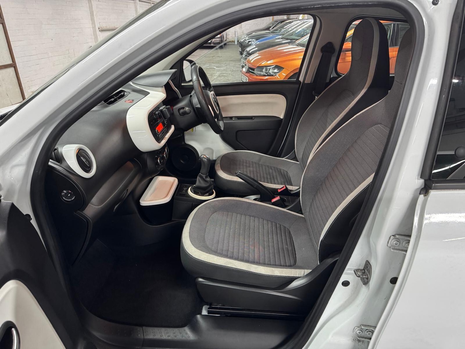 Used Renault Twingo 2015 for sale - 77824829: Photo 40