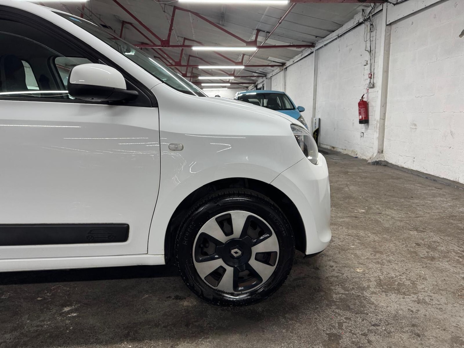 Used Renault Twingo 2015 for sale - 77824829: Photo 46