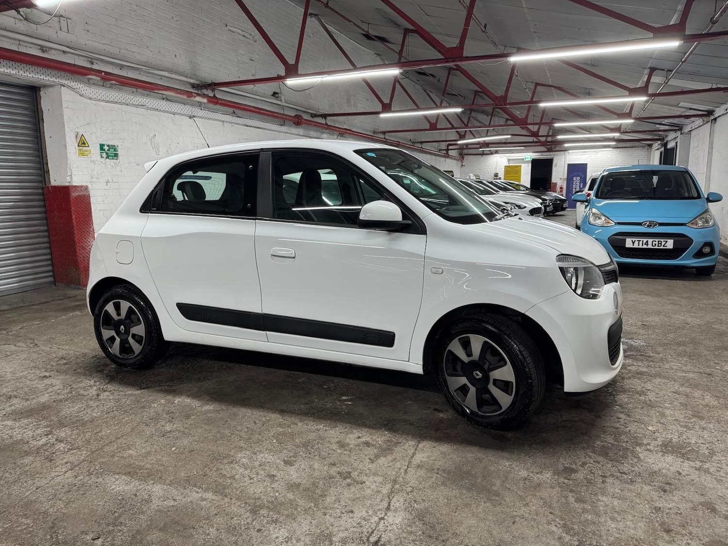 Used Renault Twingo 2015 for sale - 77824829: Photo 5