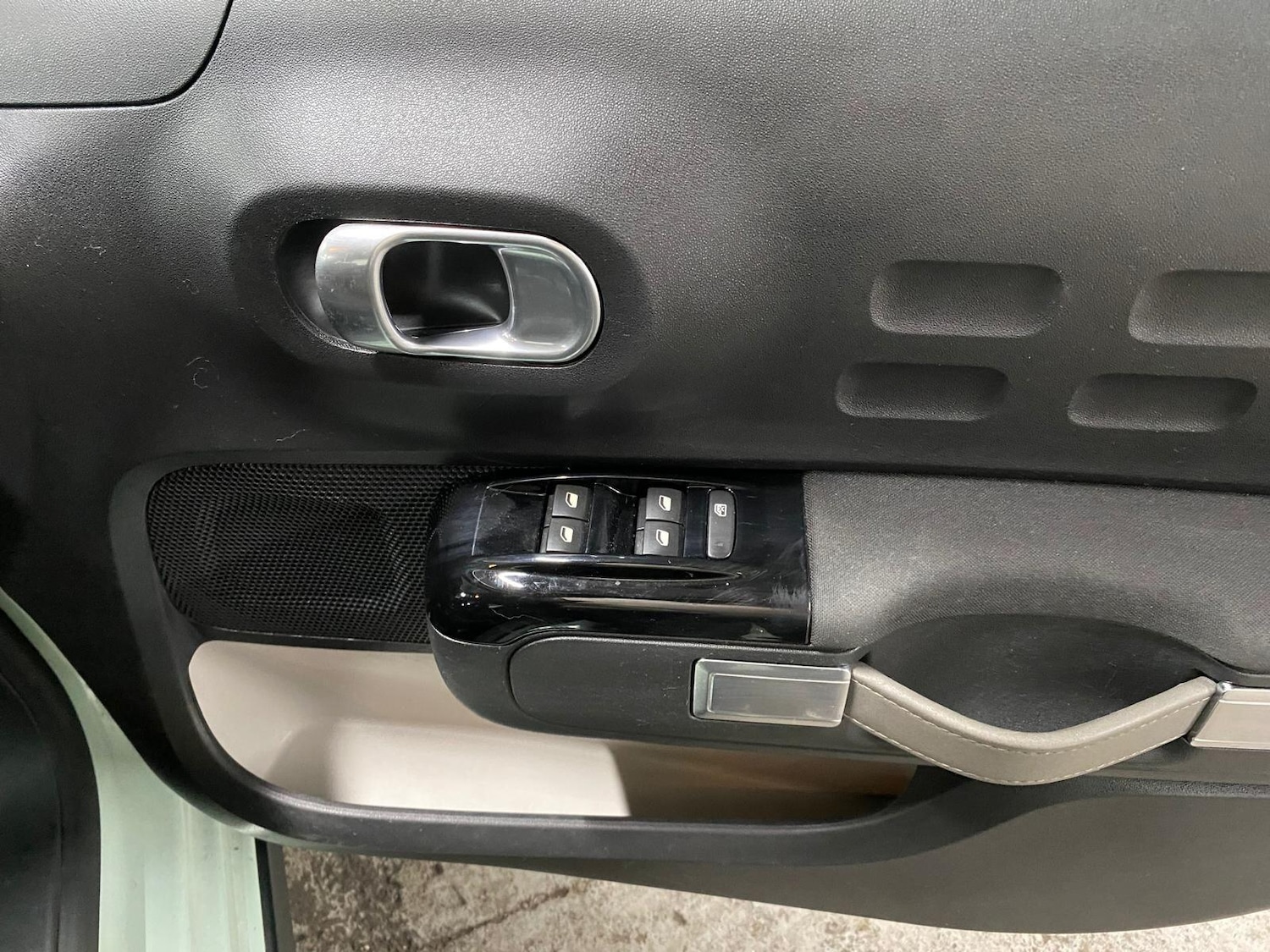 Used Citroen C3 for sale - 76995555: Photo 9