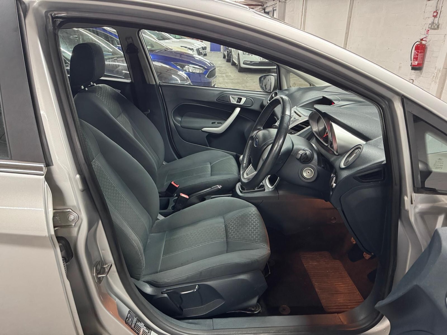 Used Ford Fiesta 2012 for sale - 76935833: Photo 10