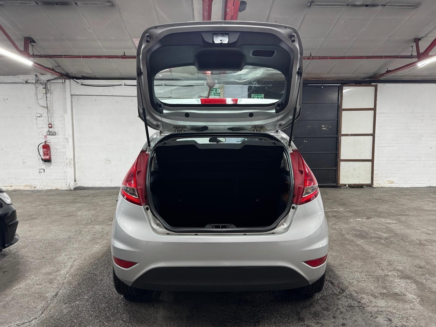 Used Ford Fiesta 2012 for sale - 76935833: Photo 28