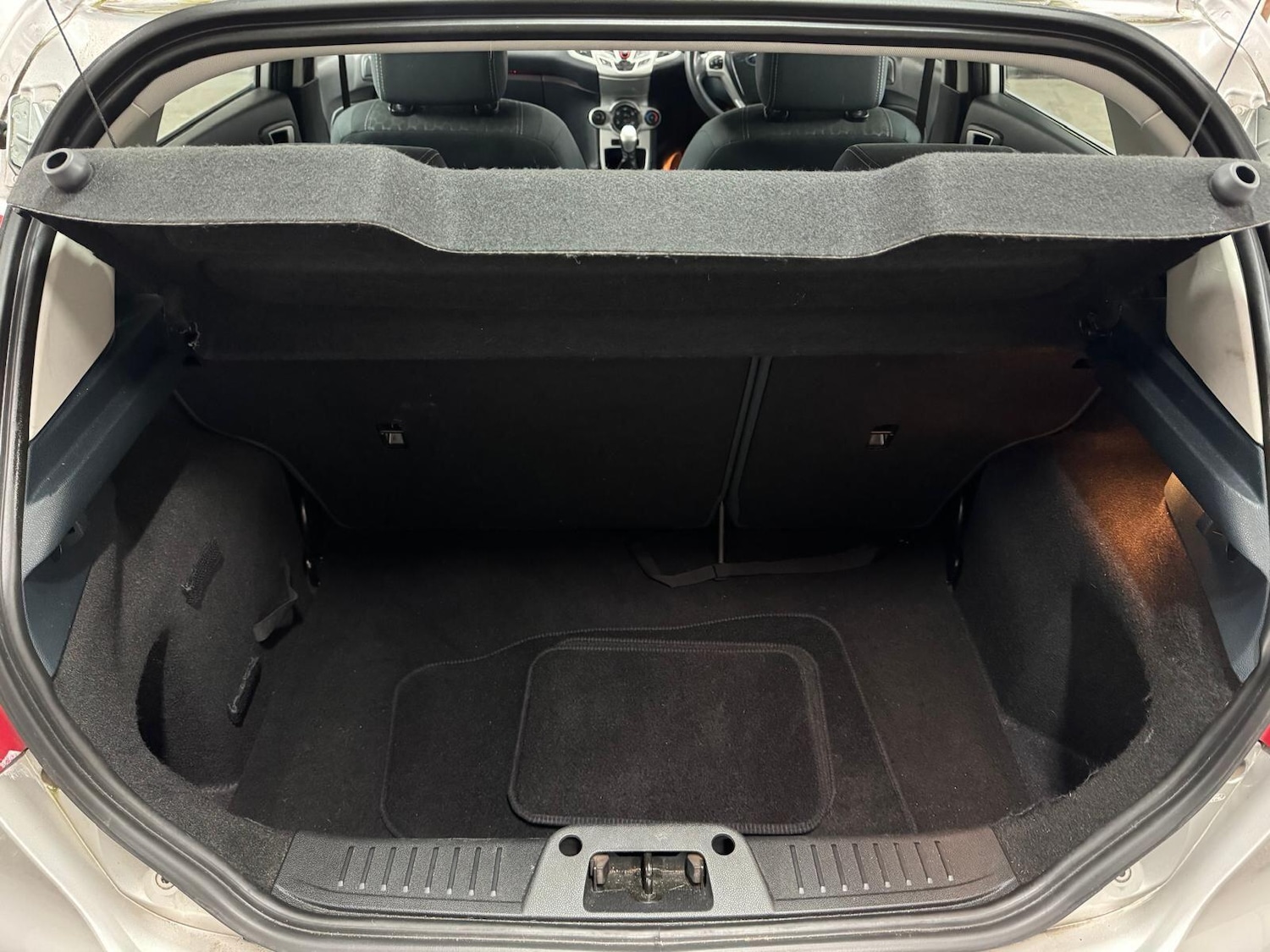 Used Ford Fiesta 2012 for sale - 76935833: Photo 29