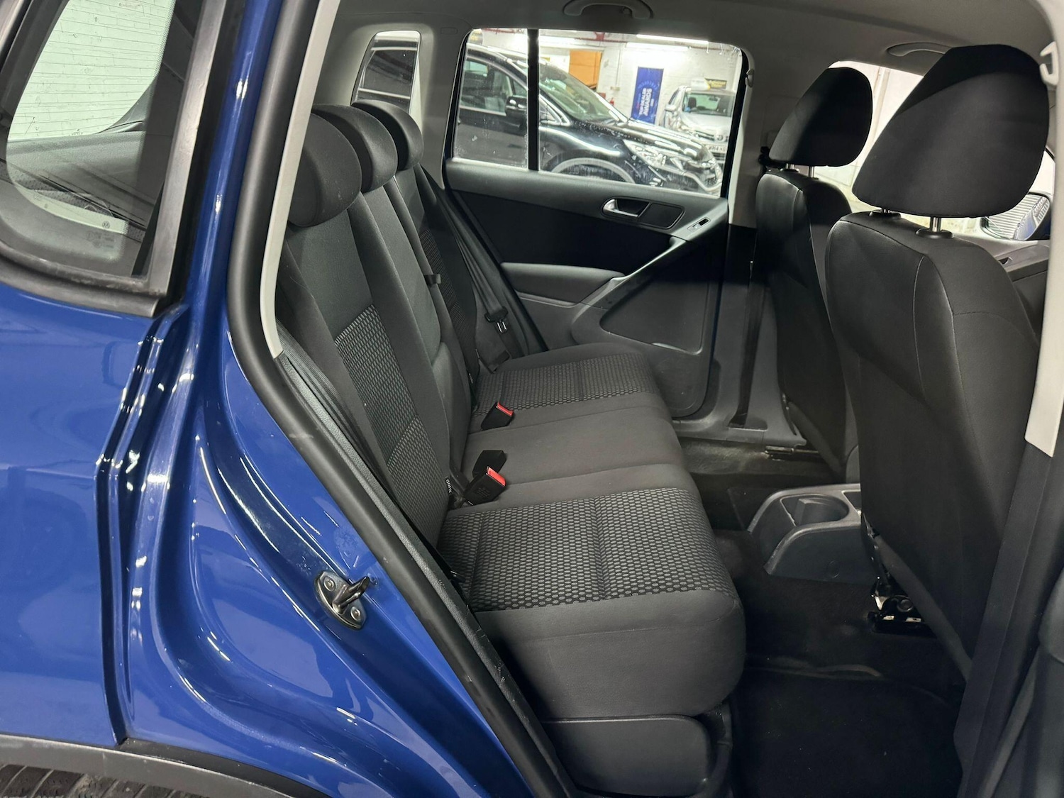 Used Volkswagen Tiguan 2010 for sale - 76484564: Photo 13