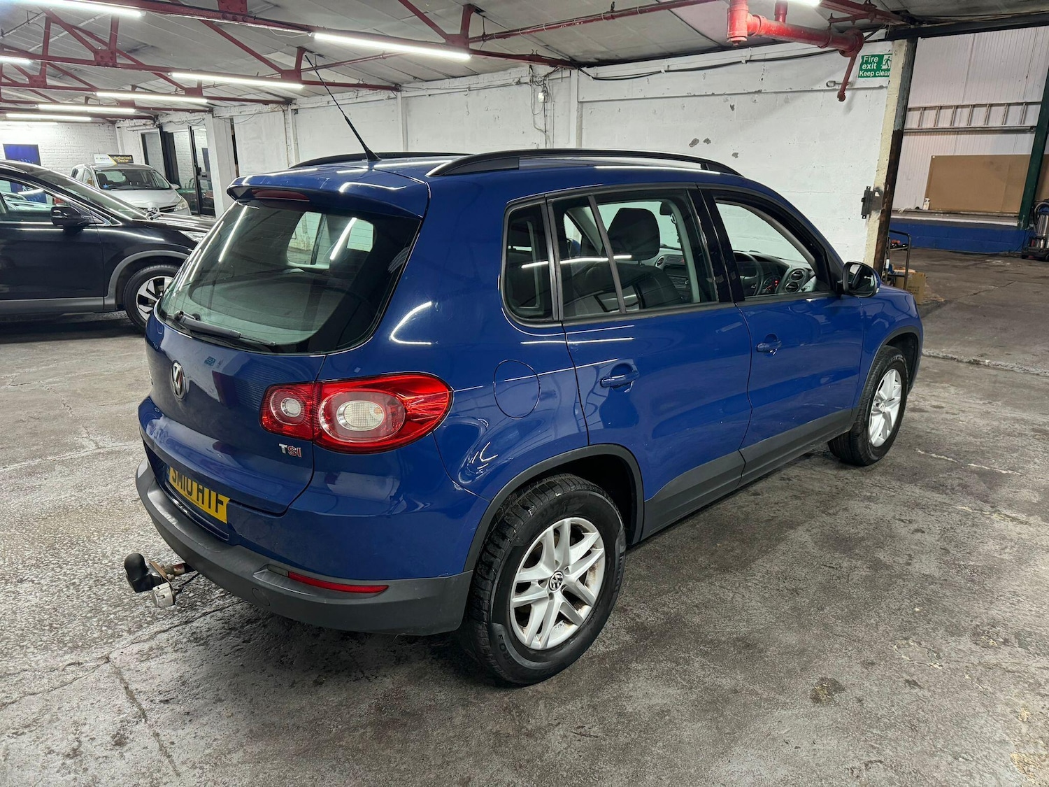 Used Volkswagen Tiguan 2010 for sale - 76484564: Photo 14