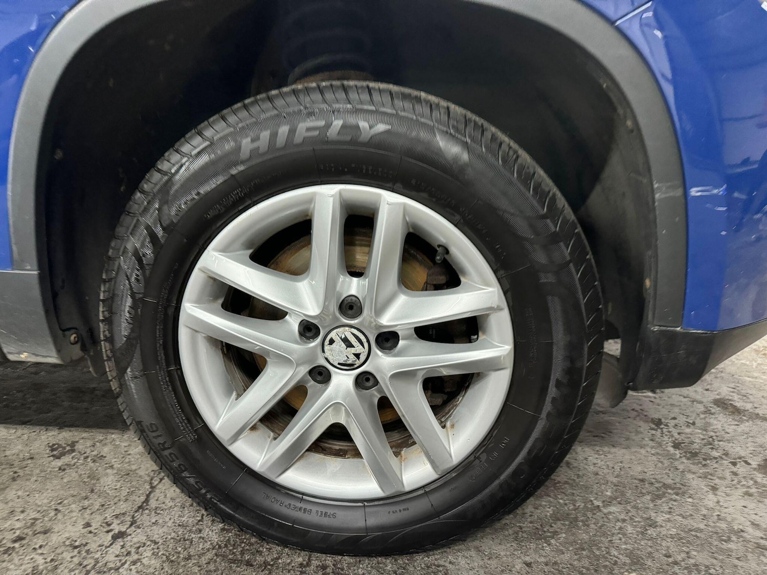 Used Volkswagen Tiguan 2010 for sale - 76484564: Photo 17