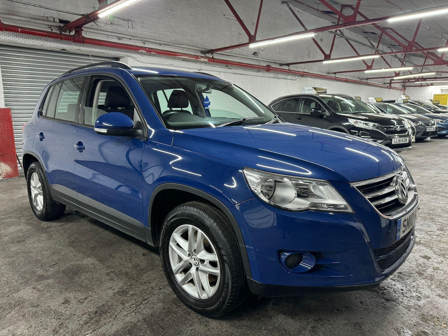 Used Volkswagen Tiguan 2010 for sale - 76484564: Photo 19