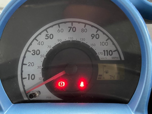 Used Peugeot 107 2010 for sale - 76201292: Photo 20