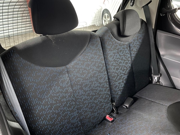 Used Peugeot 107 2010 for sale - 76201292: Photo 21