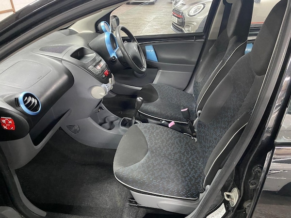 Used Peugeot 107 2010 for sale - 76201292: Photo 35