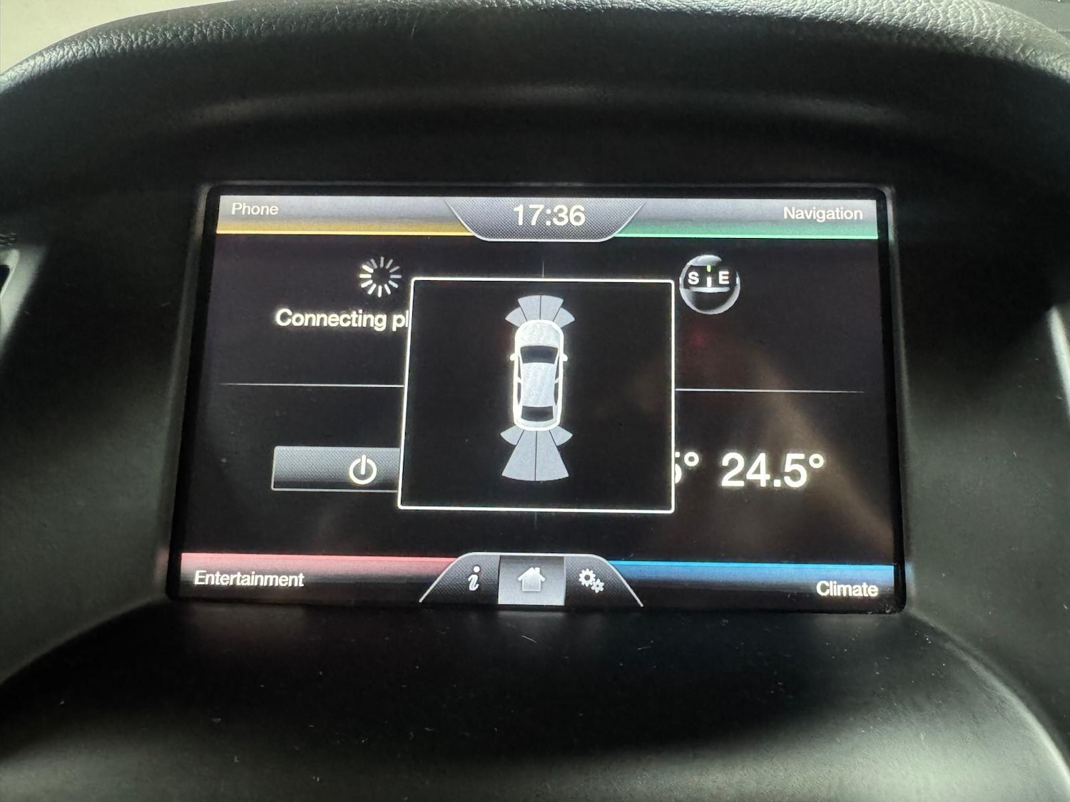 Used Ford Focus 2015 for sale - 76801118: Photo 2