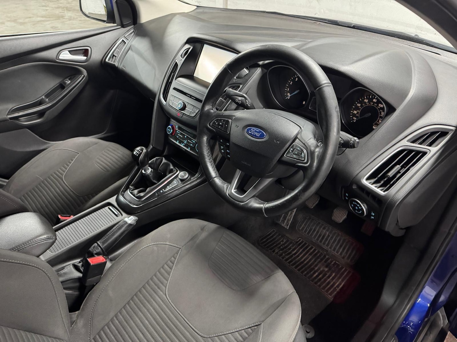 Used Ford Focus 2015 for sale - 76801118: Photo 31