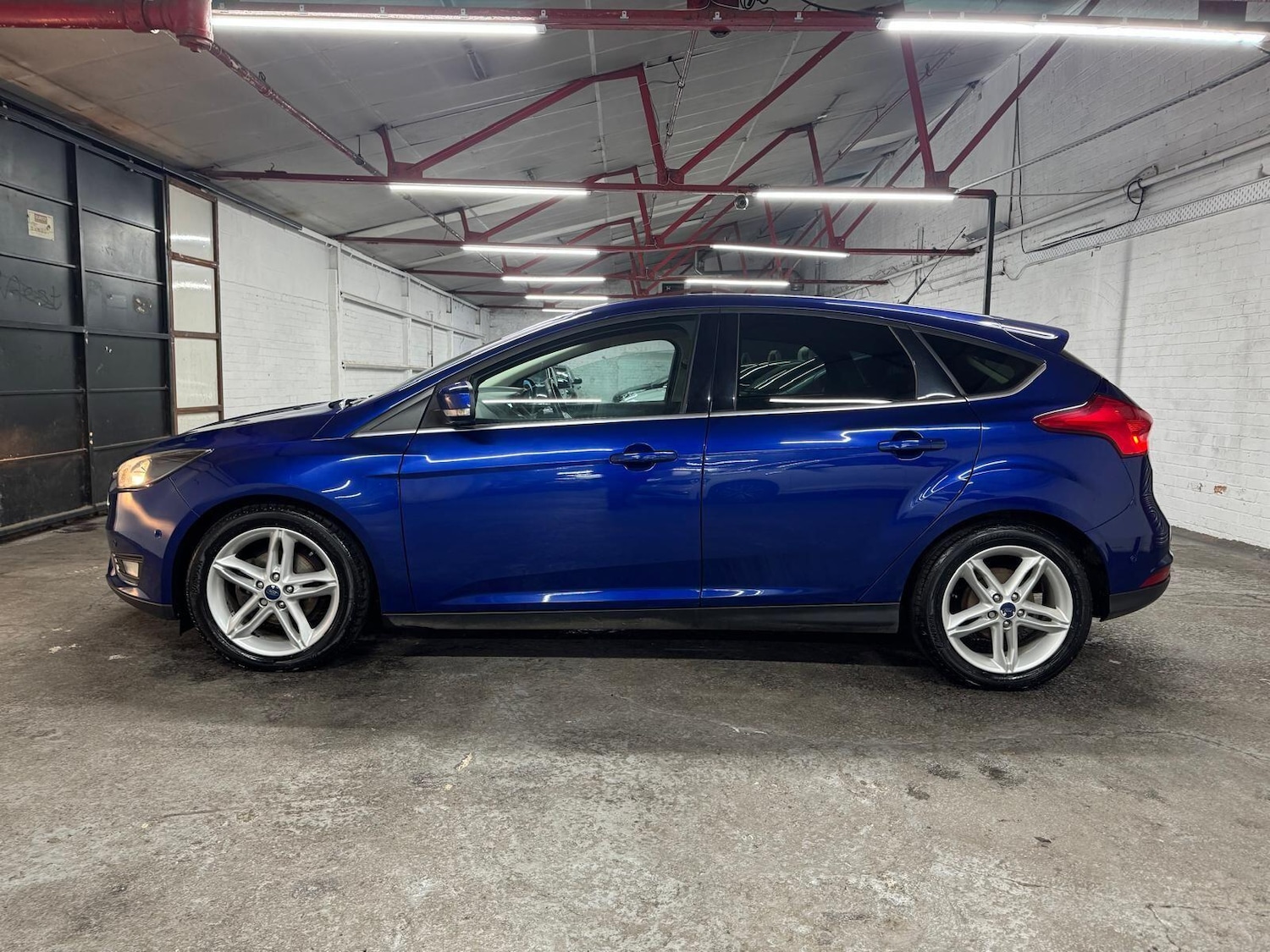 Used Ford Focus 2015 for sale - 76801118: Photo 47