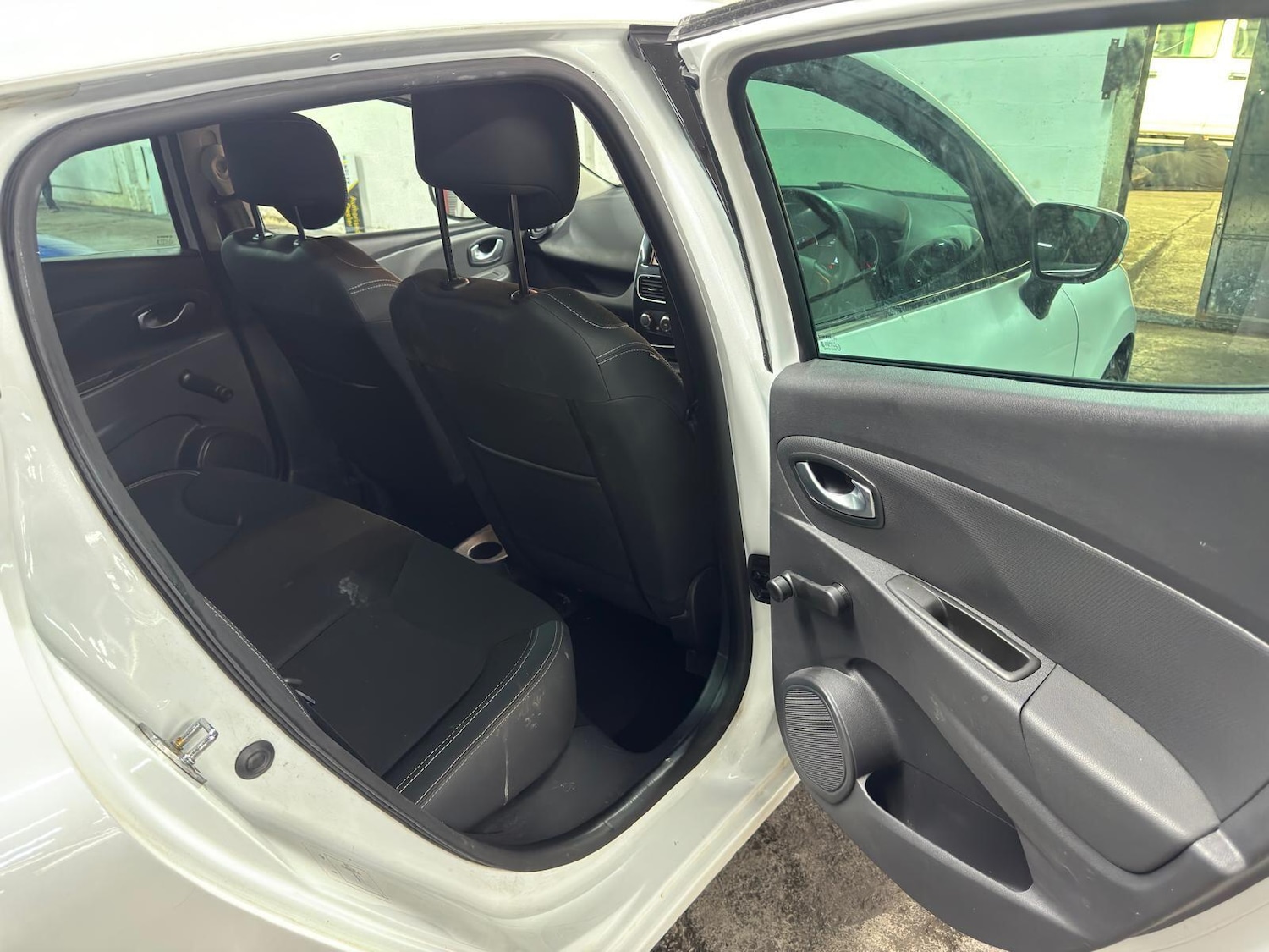 Used Renault Clio for sale - 78135871: Photo 20