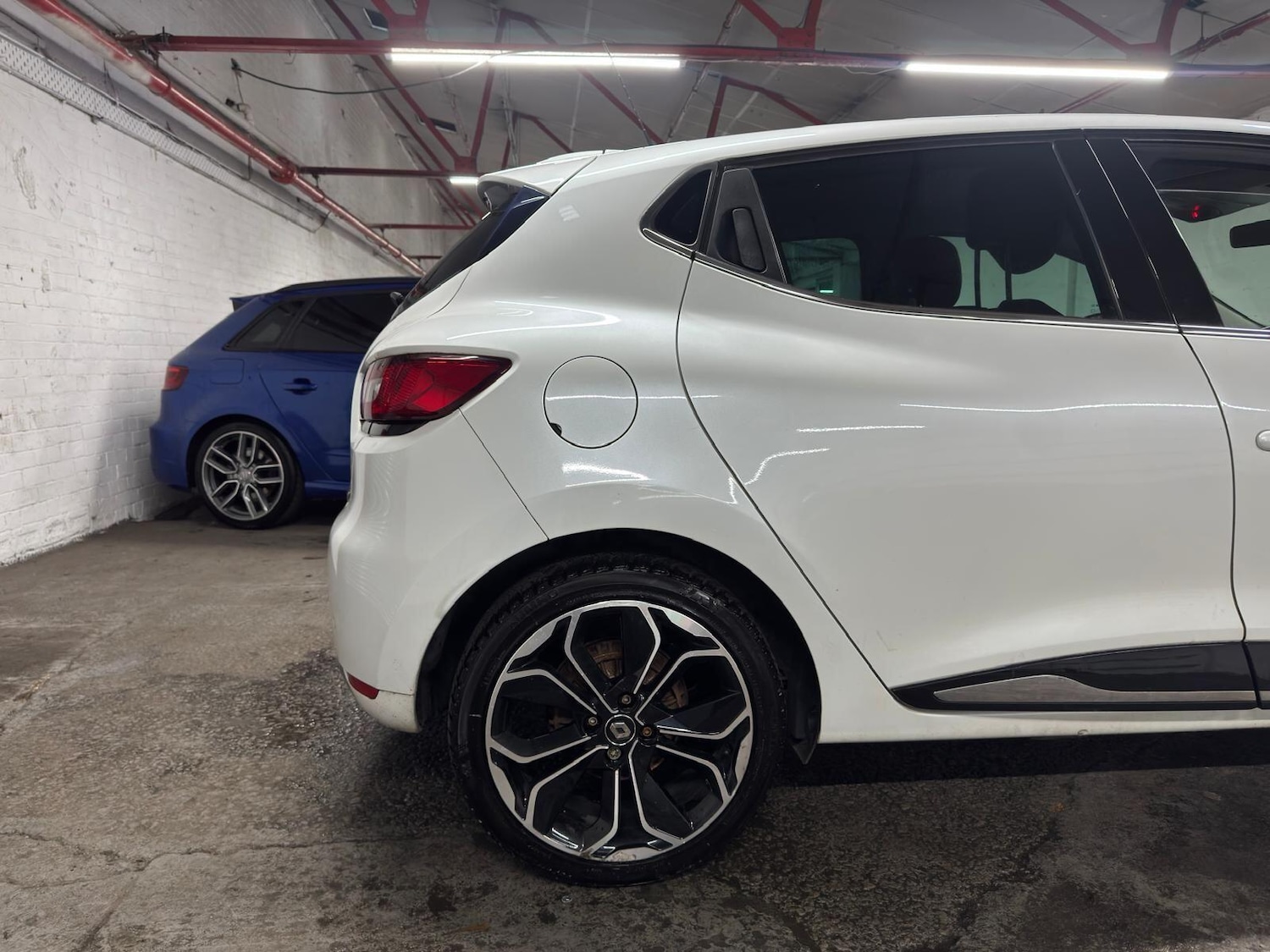 Used Renault Clio for sale - 78135871: Photo 24