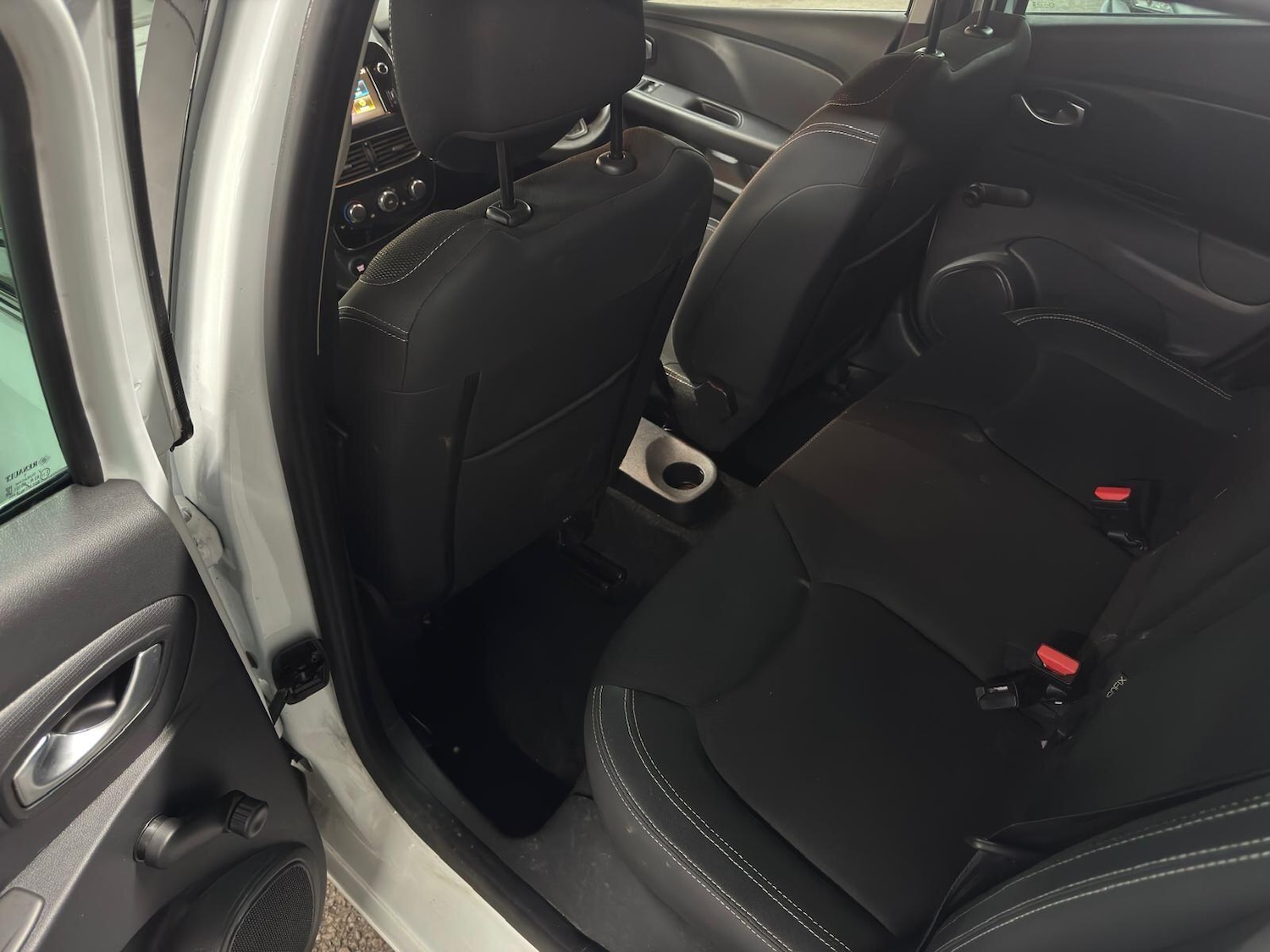 Used Renault Clio for sale - 78135871: Photo 34