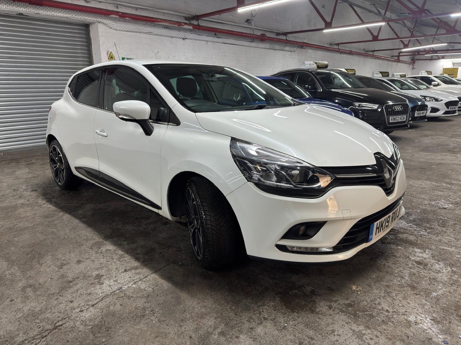 Used Renault Clio for sale - 78135871: Photo 4