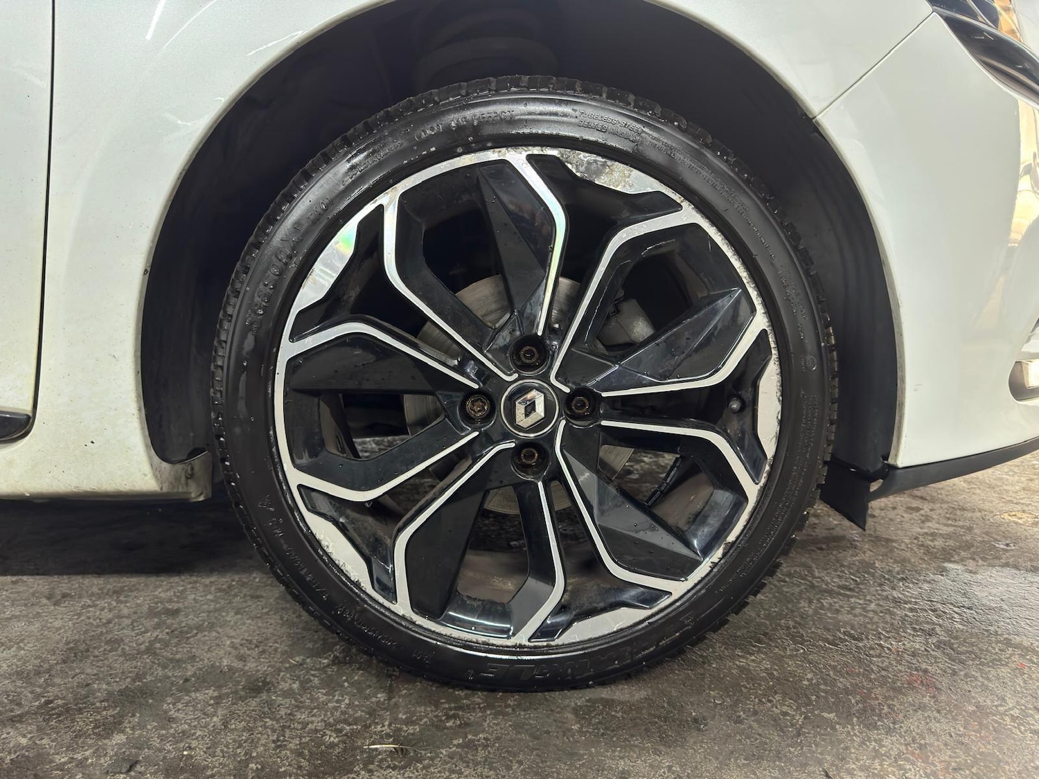 Used Renault Clio for sale - 78135871: Photo 41