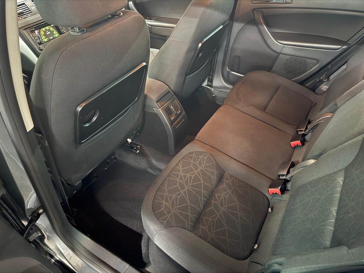 Used Skoda Yeti 2012 for sale - 77097930: Photo 20