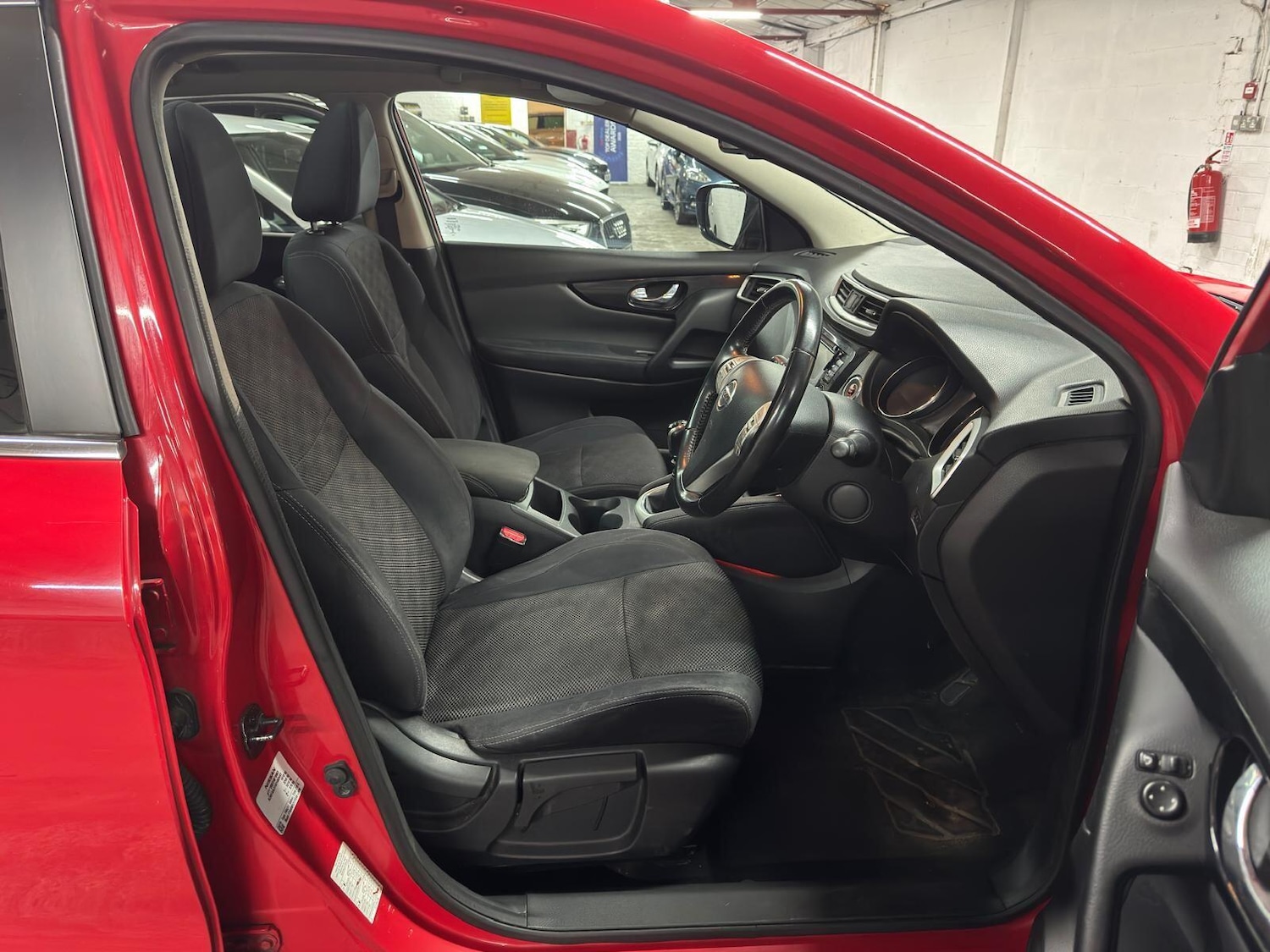 Used Nissan Qashqai 2015 for sale - 77993070: Photo 13